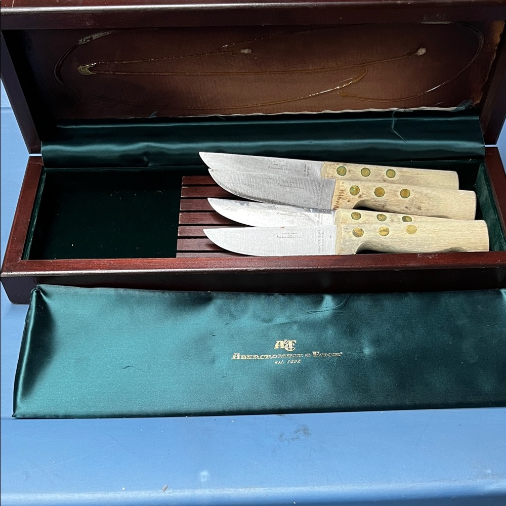 Vintage Set of 4 Abercrombie & Fitch Knife Set